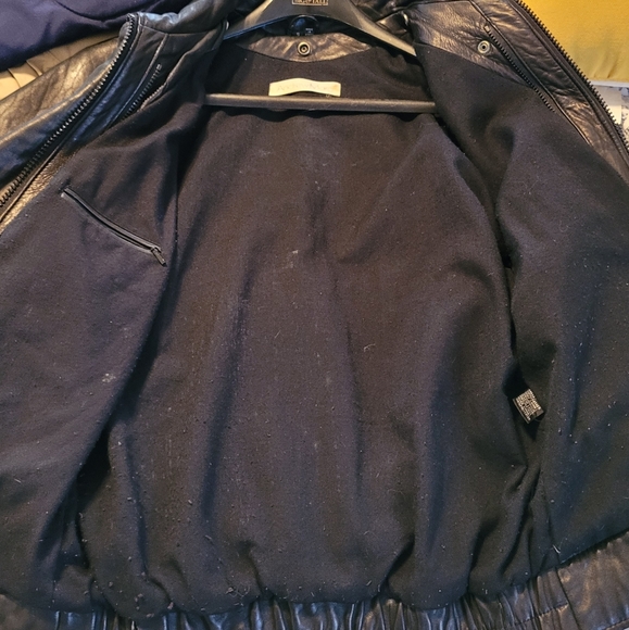 Genuine Leather Coat  Adult Small. - Picture 3 of 7